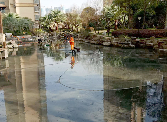 蒲江景观池淤泥清理